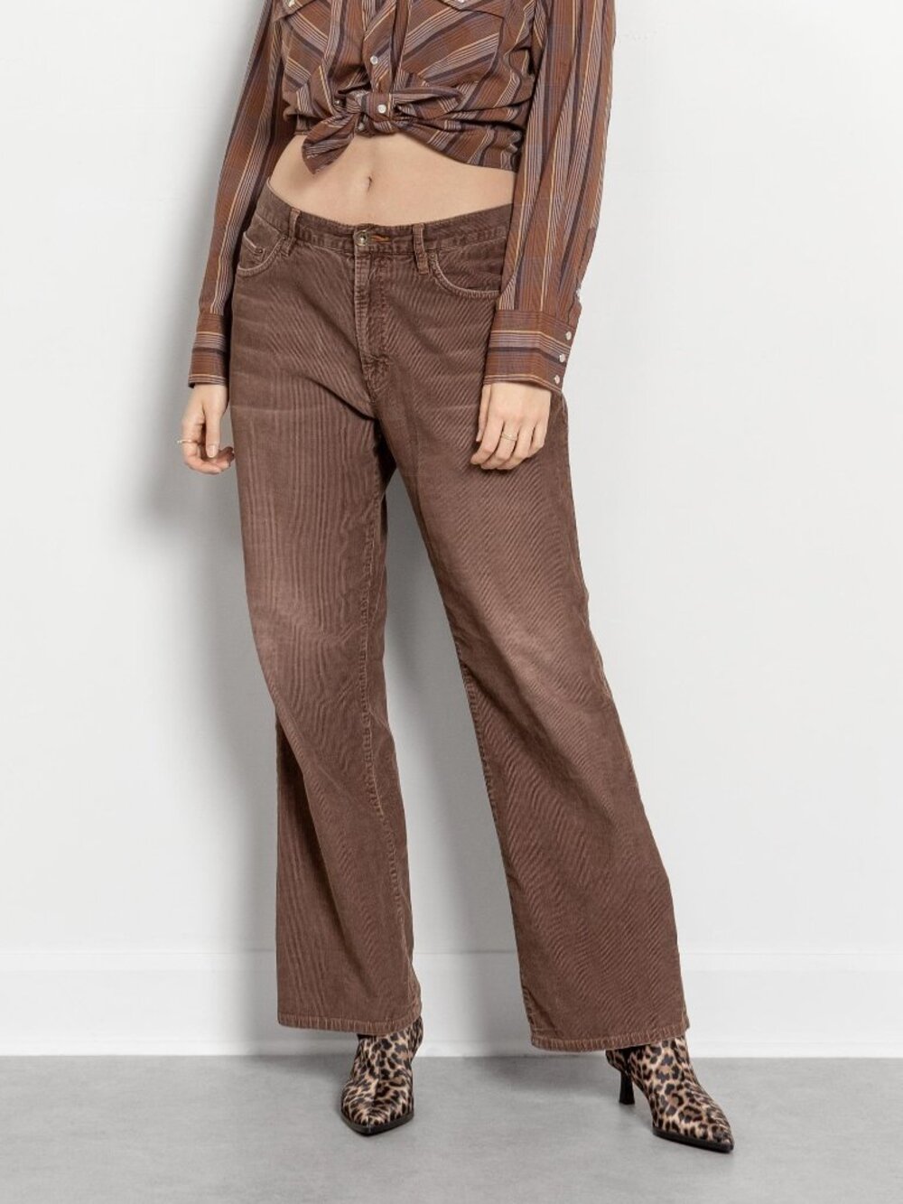 Big CORDS Vintage CORDUROY Pants Baggy / Medium Large / 45 Inch Hips